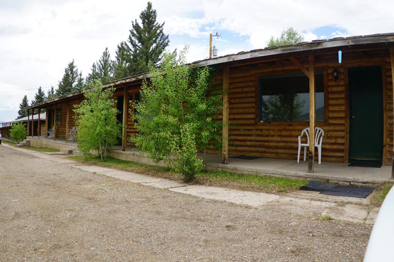 Eagle Nest Fly Shack & Lodge Exterior photo